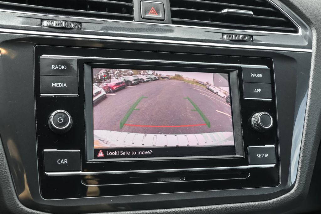 Used 2018 Volkswagen Tiguan S w/ 3rd Row Seat Package AWD/4WD image 7