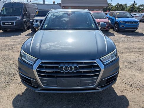 Used 2018 Audi Q5 2.0T Premium AWD/4WD image 2