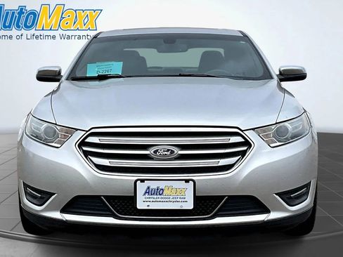 Used 2013 Ford Taurus Limited FWD image 2