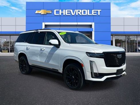 Used 2023 Cadillac Escalade Sport Platinum w/ LPO, ONYX Package image 1