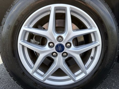 Used 2022 Ford Edge SEL w/ Convenience Package image 34