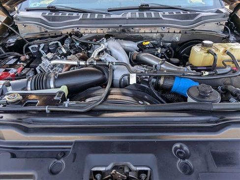 Used 2020 Ford F250 Lariat w/ Lariat Value Package image 23