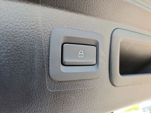 Used 2024 MAZDA CX-50 AWD 2.5 S w/ Cargo Package image 30