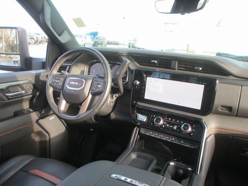 Certified 2024 GMC Sierra 2500 AT4 w/ AT4 Premium Plus Package image 29