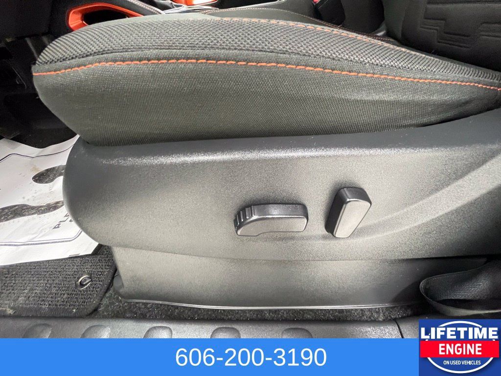 Used 2024 Nissan Frontier PRO-4X w/ Off-Road Protection Package AWD/4WD image 16