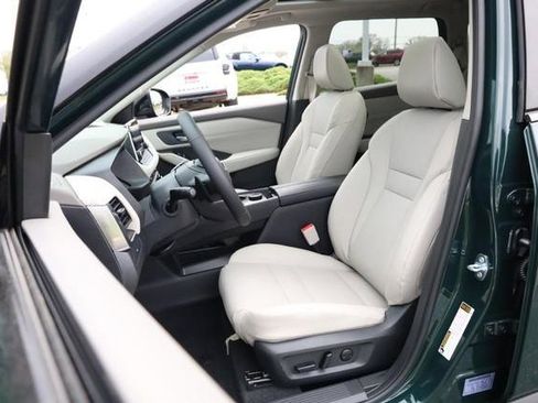 New 2026 Nissan Rogue SV image 8