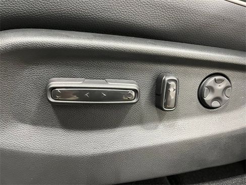 New 2026 Honda Odyssey Touring image 12