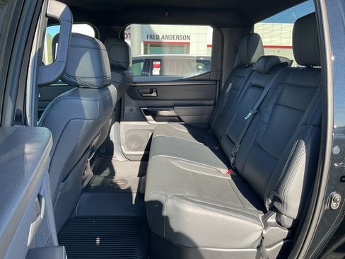 Used 2025 Toyota Tundra Limited image 13