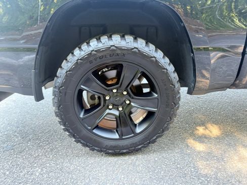 Used 2020 RAM 1500 Big Horn AWD/4WD image 23