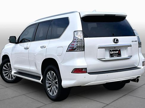 Used 2020 Lexus GX 460 Luxury w/ Accessory Package AWD/4WD image 12