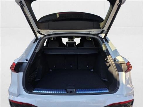 New 2025 Audi Q5 Premium Plus image 24
