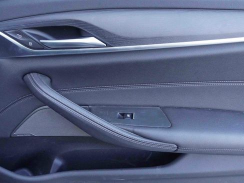 Certified 2023 BMW 530i xDrive w/ M Sport Package image 32