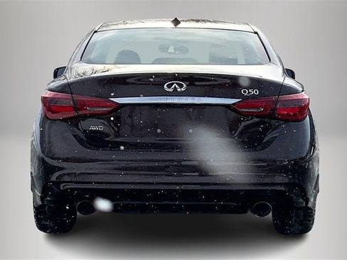 Used 2020 INFINITI Q50 Luxe w/ Essential Package (3.0T Luxe) image 4