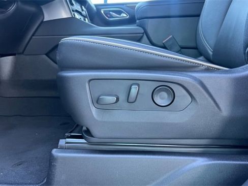 Used 2023 Chevrolet Tahoe Premier image 13