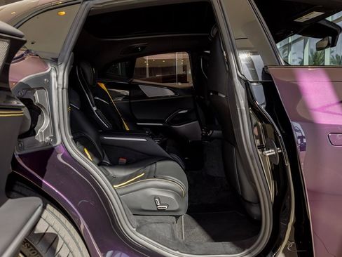 Used 2024 Ferrari Purosangue image 41