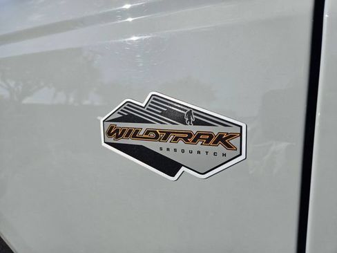 Used 2022 Ford Bronco Wildtrak AWD/4WD image 9