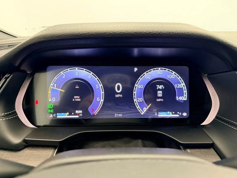 New 2026 Jeep Grand Cherokee Limited AWD/4WD image 17