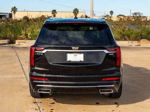 New 2025 Cadillac XT6 Premium Luxury w/ Platinum Package FWD image 6