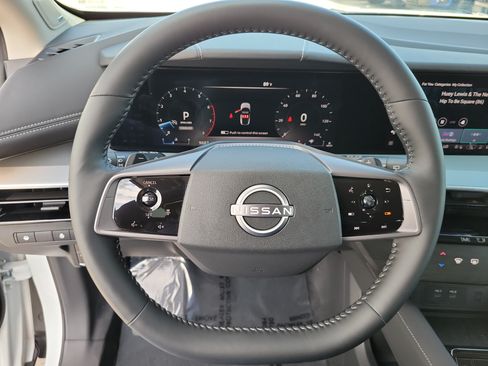 Used 2025 Nissan Murano SL AWD/4WD image 20