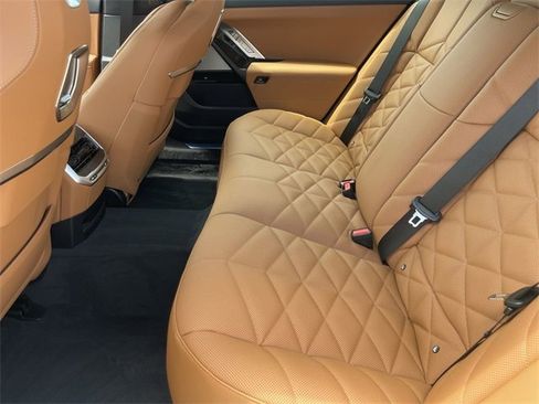 New 2025 BMW 740i 740i w/ Premium Package image 17