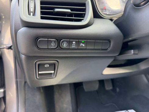 Certified 2025 Acura TLX w/Technology Package image 24