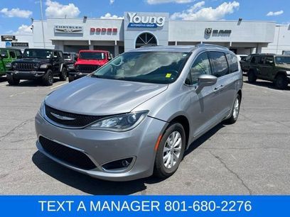 Used 2018 Chrysler Pacifica Touring-L