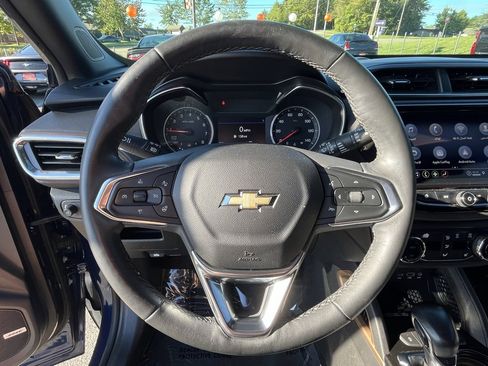 Used 2022 Chevrolet TrailBlazer ACTIV w/ Sun and Liftgate Package image 12