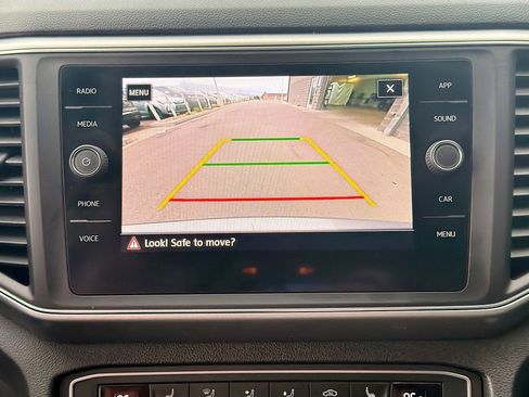 Used 2018 Volkswagen Atlas SE image 22