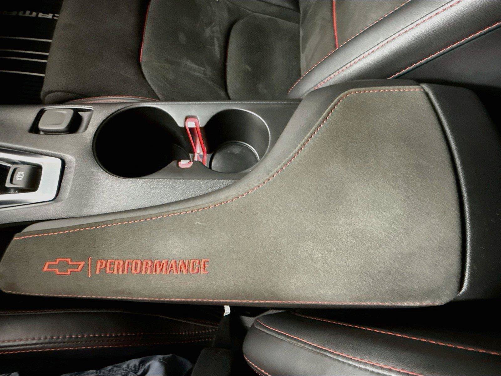 Used 2022 Chevrolet Camaro ZL1 RWD image 15