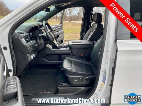 Used 2024 GMC Yukon XL Denali AWD/4WD image 18