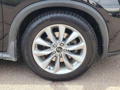 Used 2020 INFINITI QX50 Essential w/ Convenience Package image 16