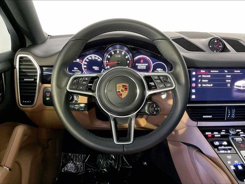 Certified 2023 Porsche Cayenne Coupe AWD/4WD image 15