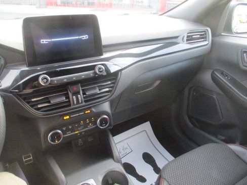 Used 2024 Ford Escape ST-Line FWD image 21
