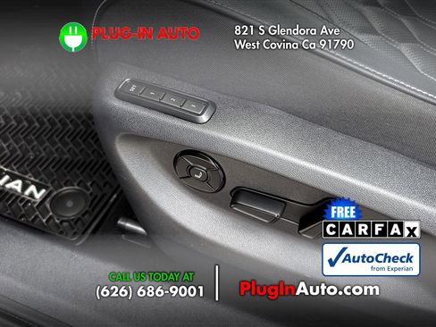 Used 2026 Volkswagen Tiguan SEL R-Line AWD/4WD image 7