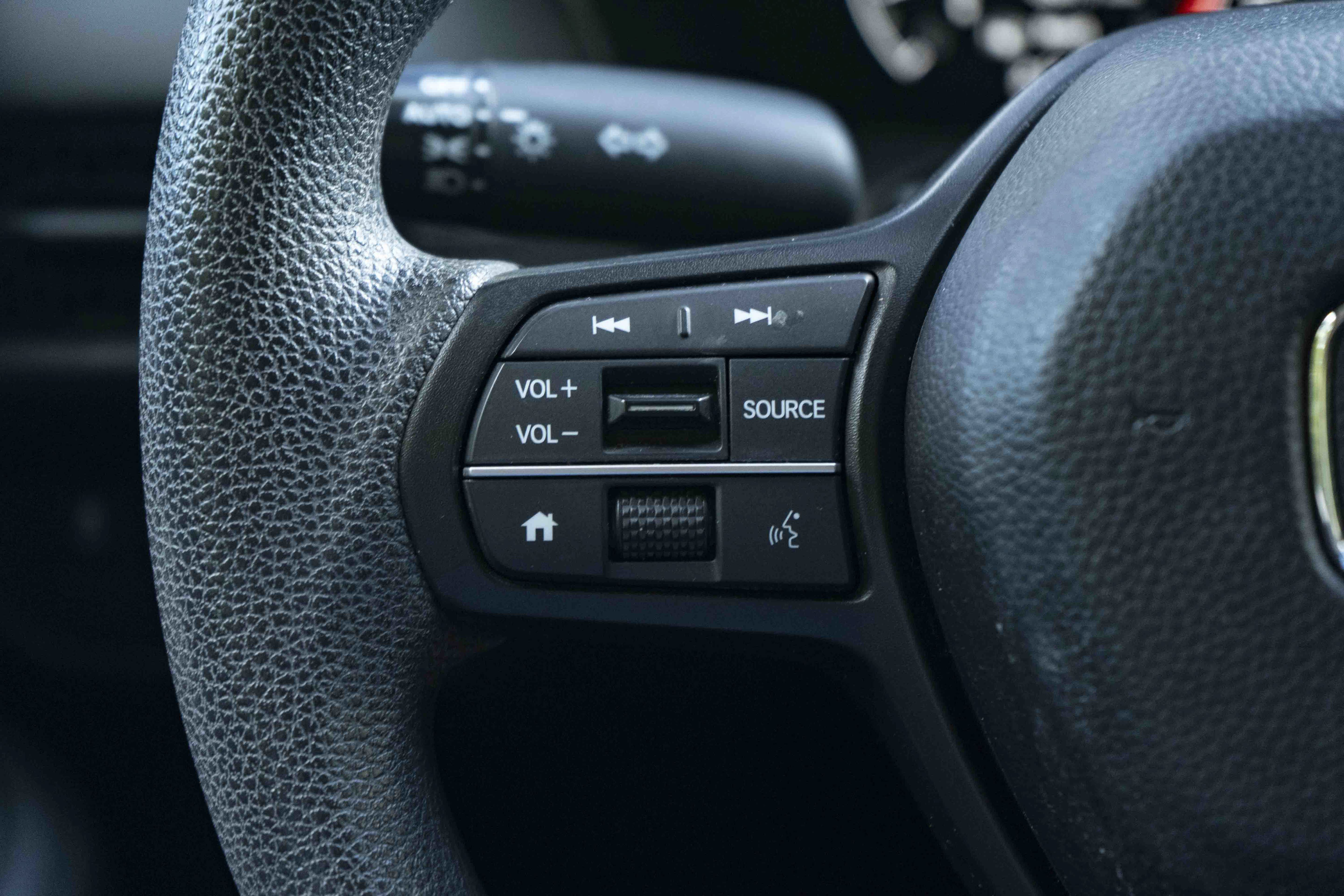 Certified 2024 Honda HR-V LX image 20