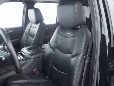 Used 2017 Cadillac Escalade Platinum AWD/4WD image 24