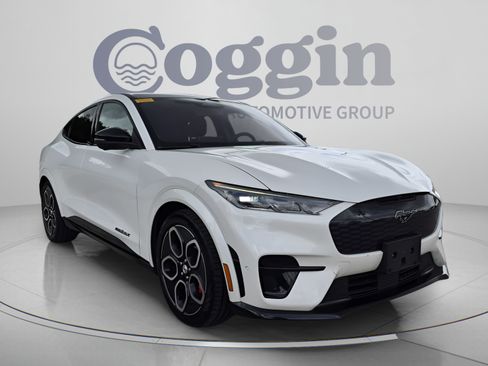 Used 2022 Ford Mustang Mach-E GT AWD/4WD image 8