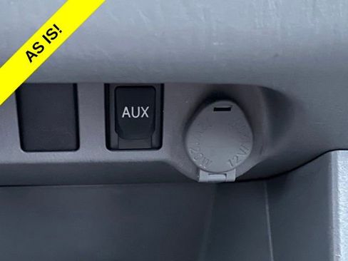 Used 2010 Toyota Tacoma PreRunner image 19