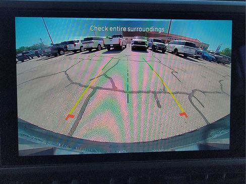 Used 2025 Jeep Wrangler Unlimited Sahara AWD/4WD image 17