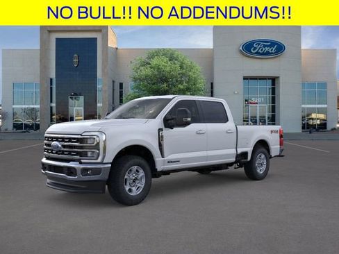 New 2026 Ford F250 XLT w/ XLT Premium Package AWD/4WD image 1