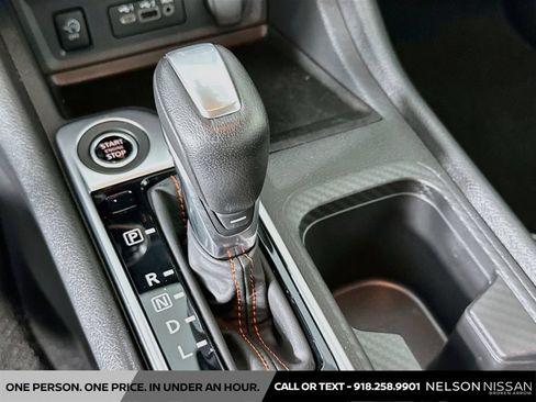 Certified 2025 Nissan Sentra SR FWD image 16