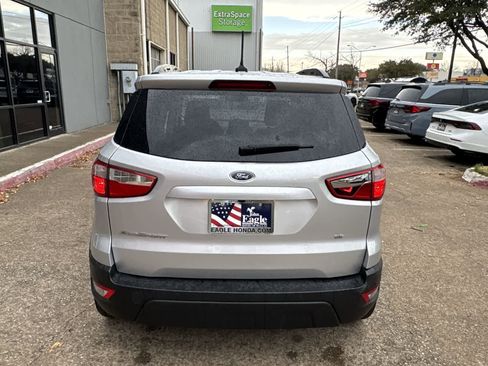 Used 2021 Ford EcoSport SE w/ SE Convenience Package image 5