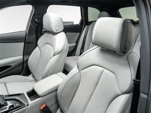 Used 2023 Audi A4 2.0T allroad Premium Plus image 15