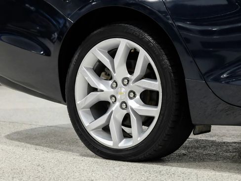 Used 2019 Chevrolet Impala Premier FWD image 56
