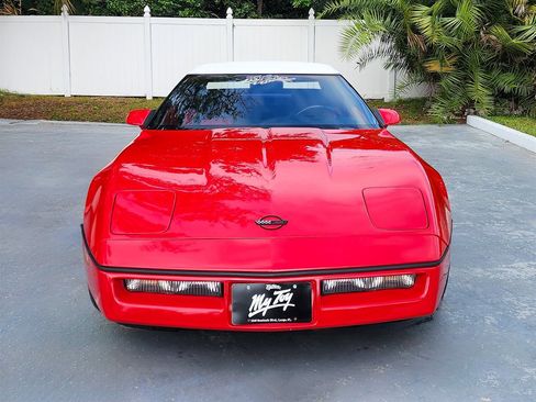 Used 1990 Chevrolet Corvette Convertible RWD image 11