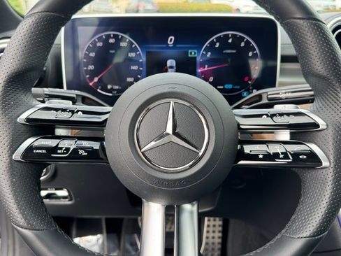 Used 2022 Mercedes-Benz C 300 Sedan image 24