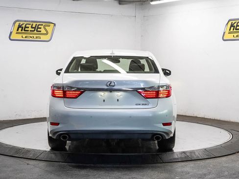 Used 2013 Lexus ES 350 w/ Premium Pkg FWD image 3