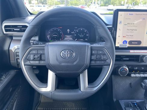 New 2026 Toyota Tacoma TRD Off-Road AWD/4WD image 14