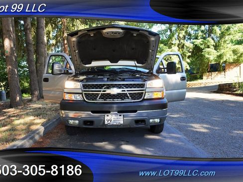 Used 2005 Chevrolet Silverado 3500 LT w/ Heavy-Duty Power Package AWD/4WD image 27