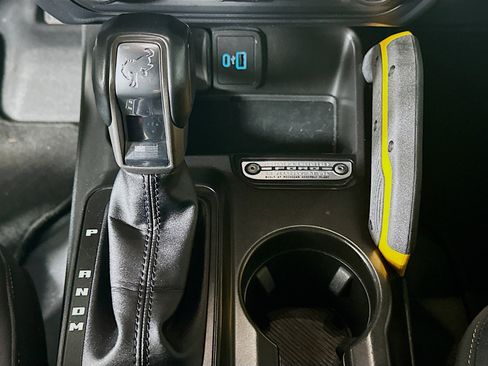 Used 2022 Ford Bronco Badlands w/ Sasquatch Package image 25